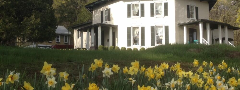 Why choose a Bed and Breakfast?, Black Sheep Inn and Spa